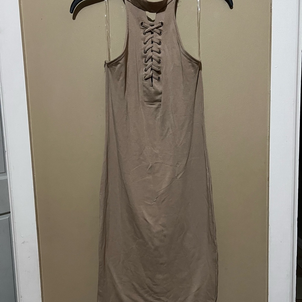 Heart & Hips Beige Halter Top
